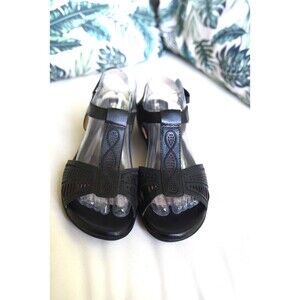 Naturalizer Shoe Network Black Lea 10 Sandal embroidered Comfort